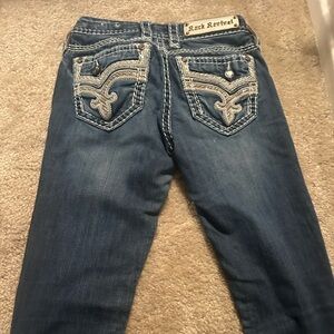 Really cute rock revival size 25